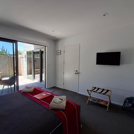 Papamoa Beach, Pohutukawa Deluxe Studio, On Hugoway Kültér fotó
