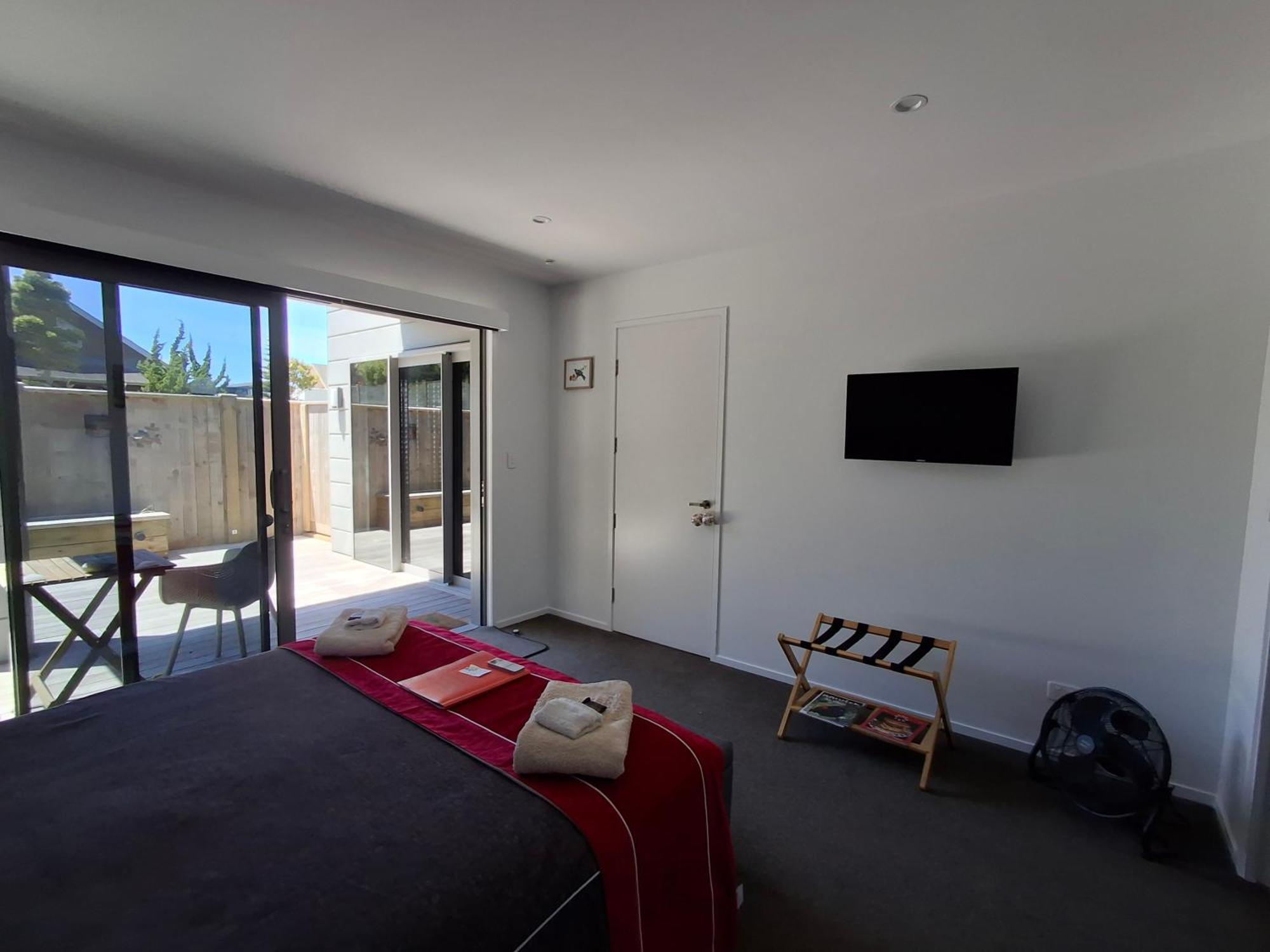 Papamoa Beach, Pohutukawa Deluxe Studio, On Hugoway Kültér fotó
